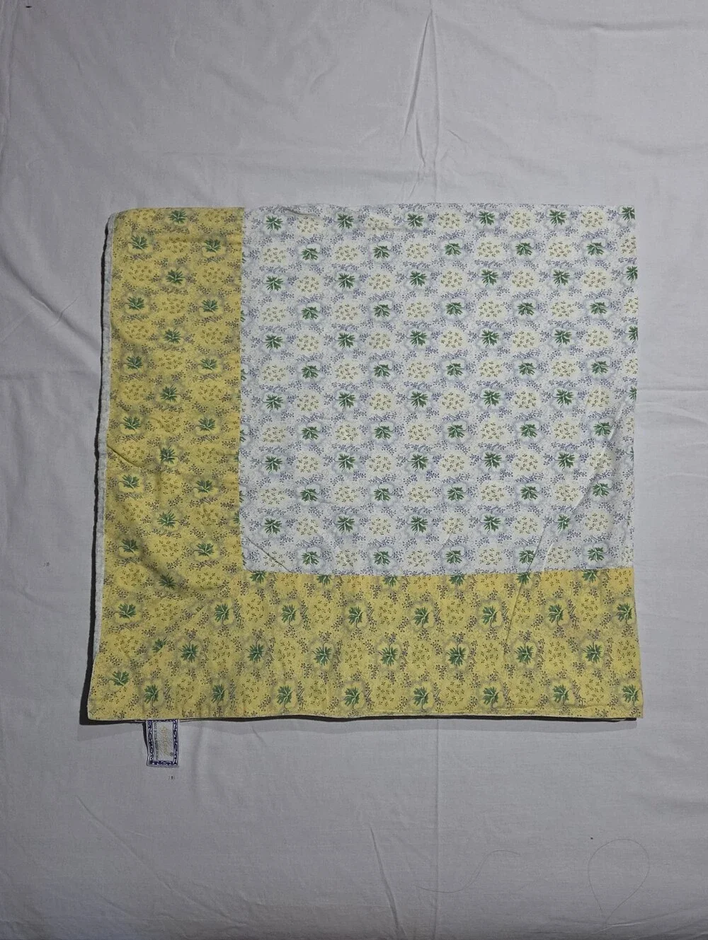 Vintage April Cornell Yellow White Ditsy Floral French Provincial Tablecloth